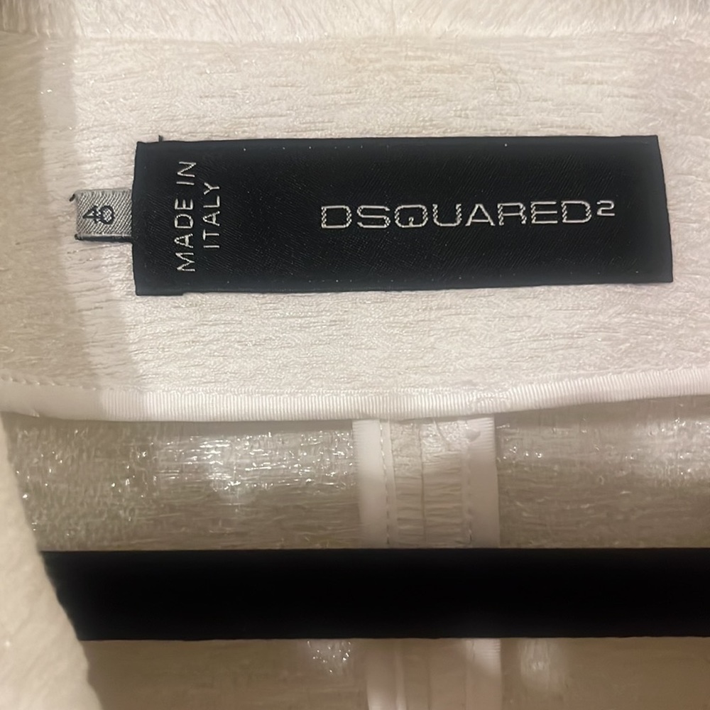 Dsquared2 Buttoned Cropped White Jacket - image 6